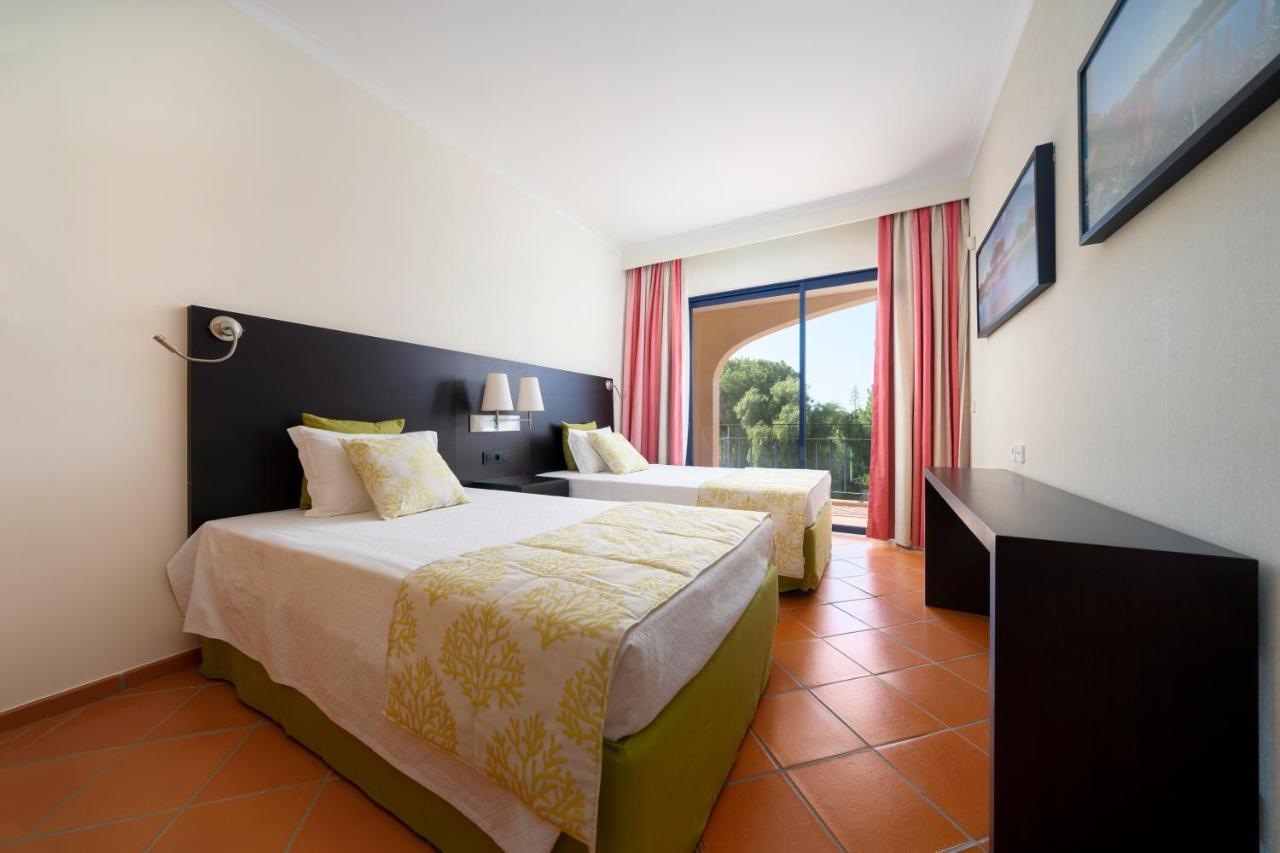 Al - Apartamento Vila Sol F5 T Quarteira Luaran gambar